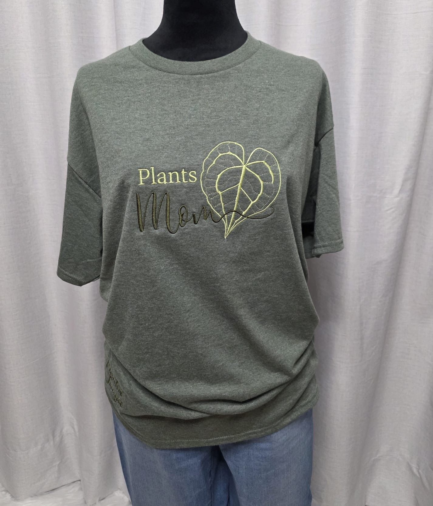 Plants Mom w/ Anthurium KOC