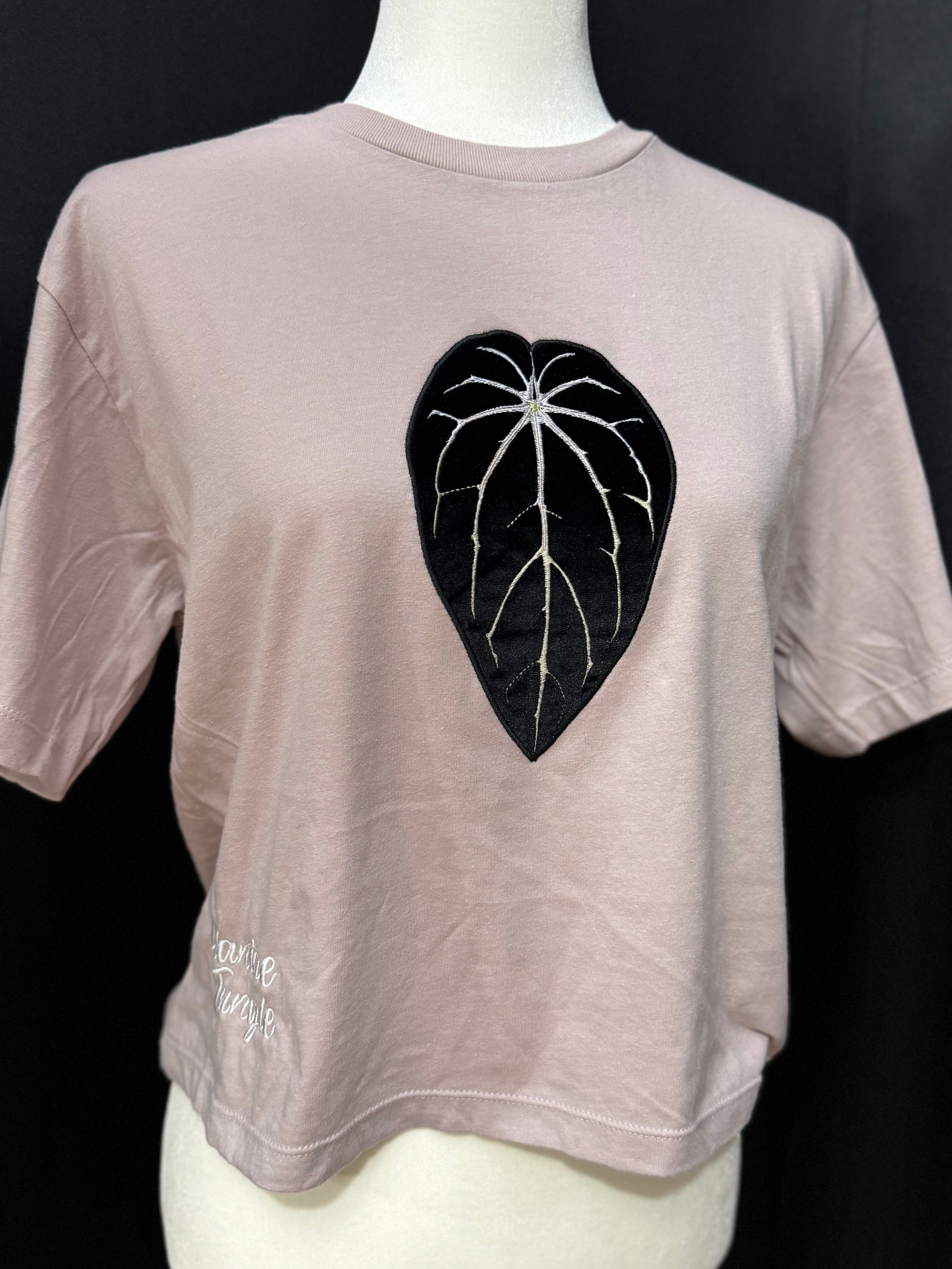 T-Shirt - Embroidered Anthurium "Carla"