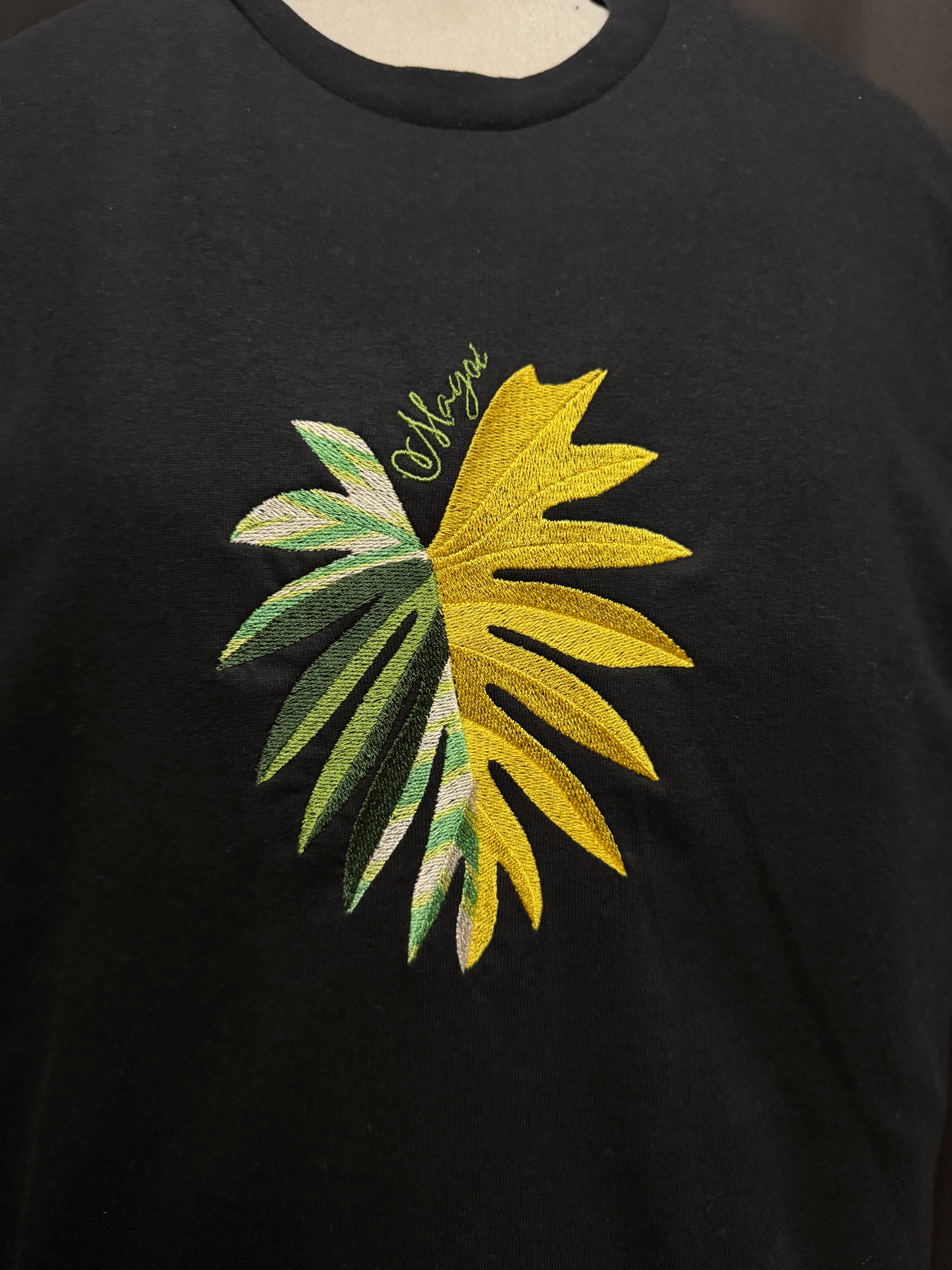 T-Shirt - Embroidered Philodendron Mayoi Variegated