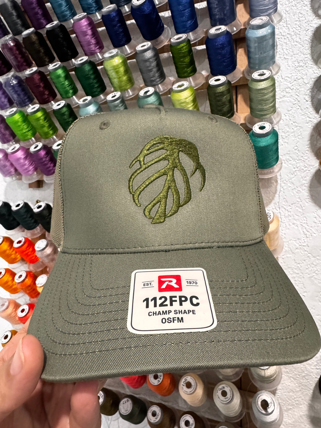 Richardson - Snapback Trucker Cap - 112 - Monstera Sierrana