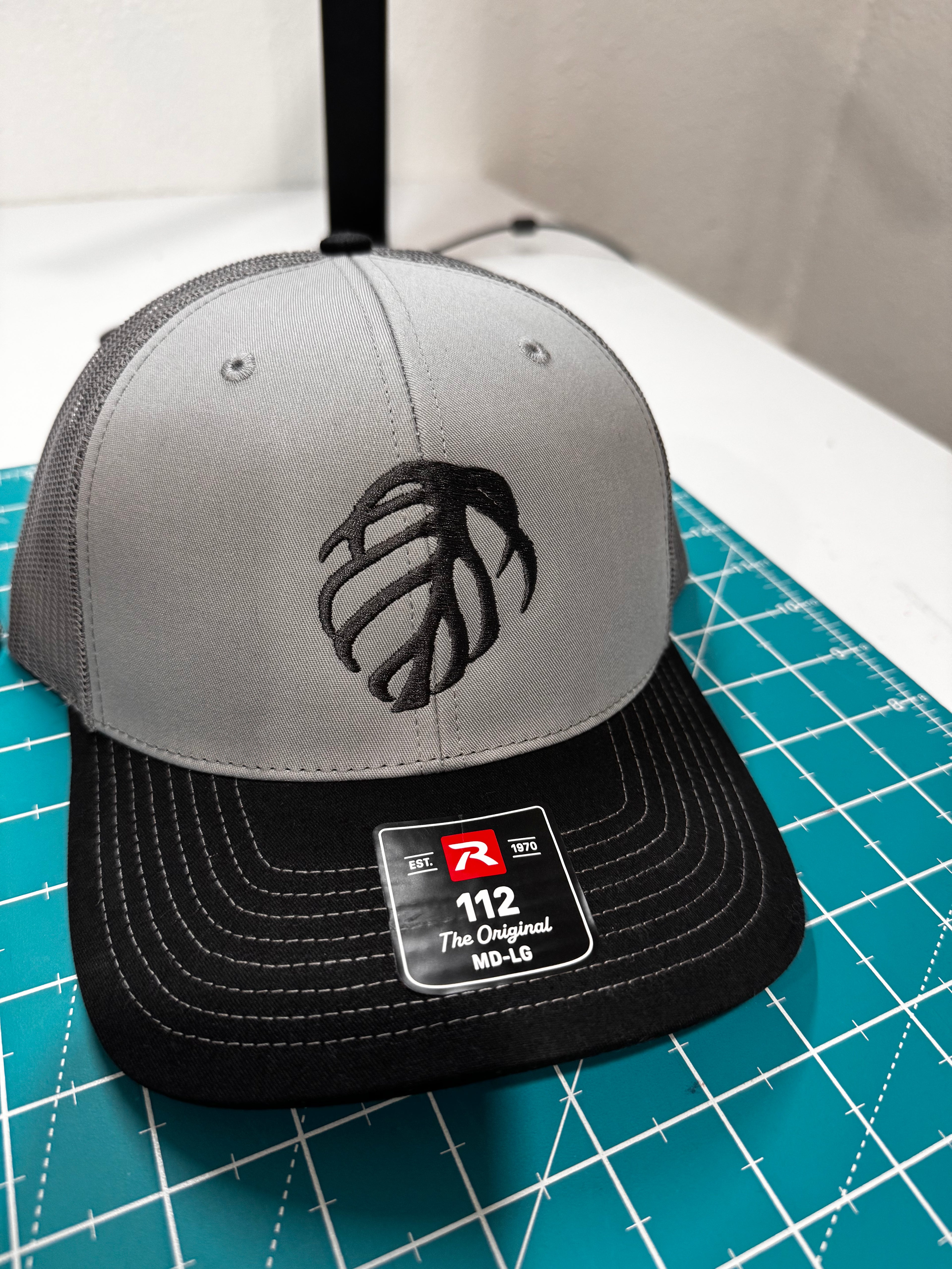 Richardson - Snapback Trucker Cap - 112 - Monstera Sierrana